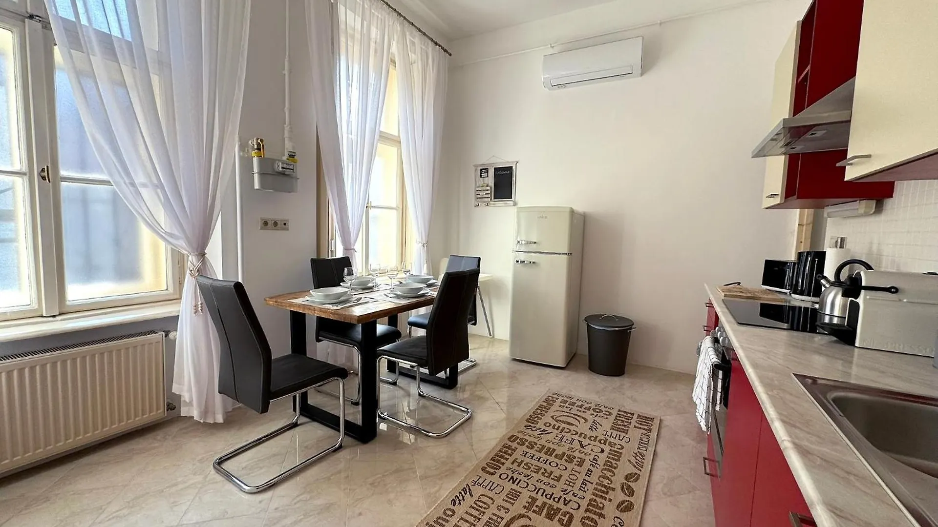 Elegant 125M2 Apartment Downtown Будапешт Венгрия