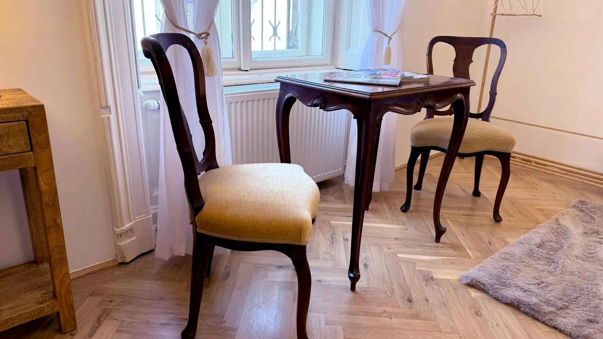 Elegant 125M2 Apartment Downtown Budapest Hungary