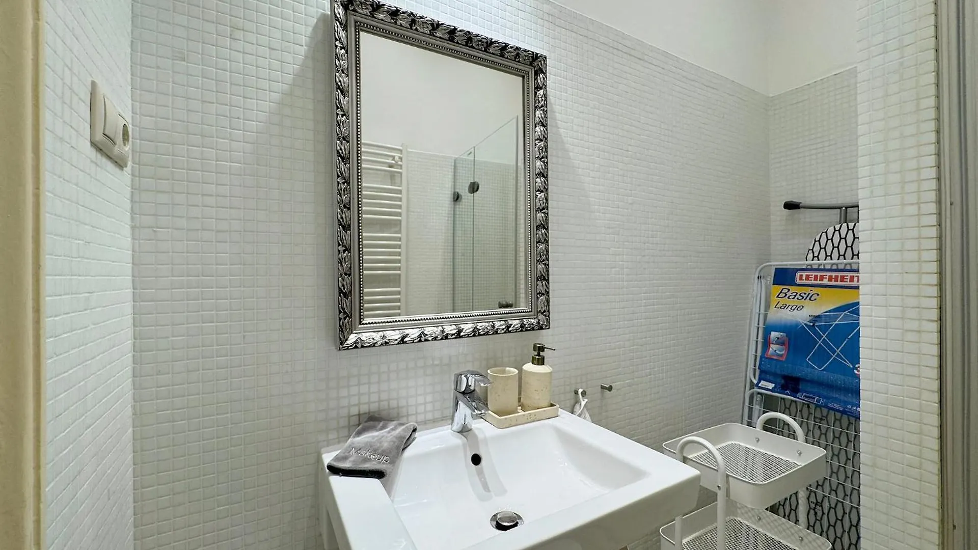 Elegant 125M2 Apartment Downtown Budapest Hungary